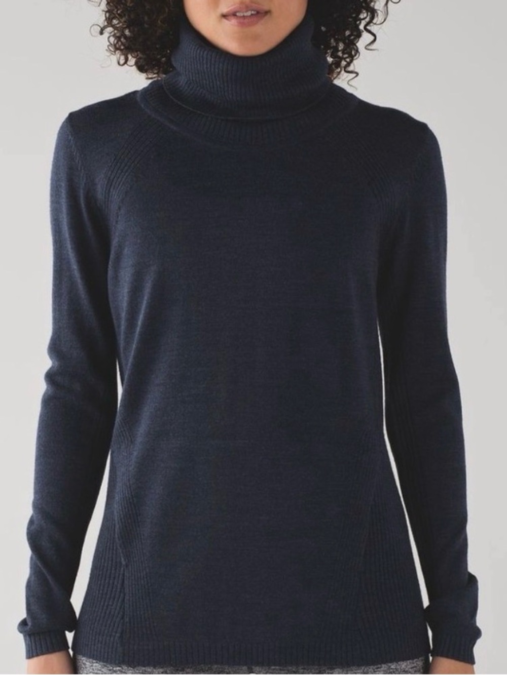 Lululemon Merino Wool Women's Navy Turtleneck Sweater